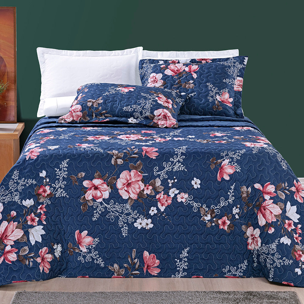 KIt Colcha Cobre Leito Casal Aurora Enxovais 3 peças micropercal 200 fios Dupla Face